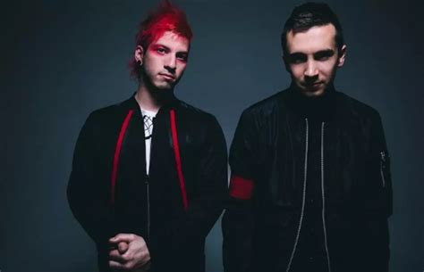 15 things we learned about twenty one pilots today.